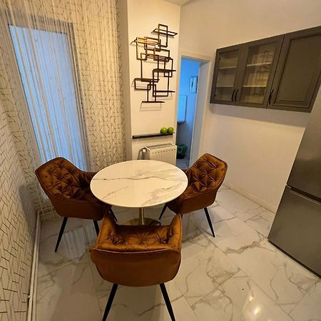 בוקרשט The Artist - Ultracentral Designer Apartment מראה חיצוני תמונה